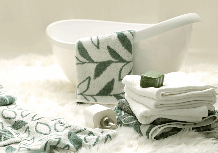 밤부베베 순한대나무 톡톡 목욕타올_보타닉 블랭킷, 낮잠이불 로도 사용가능한 사이즈의  Bath Towel - daitso.de